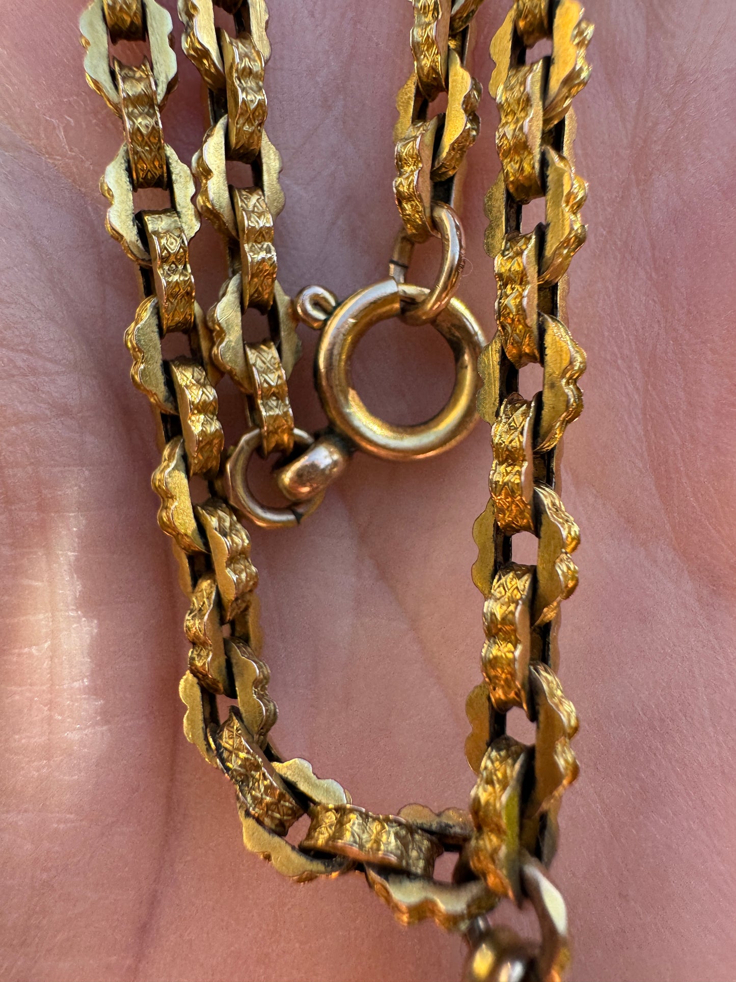 Antique 9ct gold book chain necklace with tassel, 43.5cm / 17.13 inches long