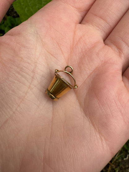 Antique 9ct gold bucket with handle charm