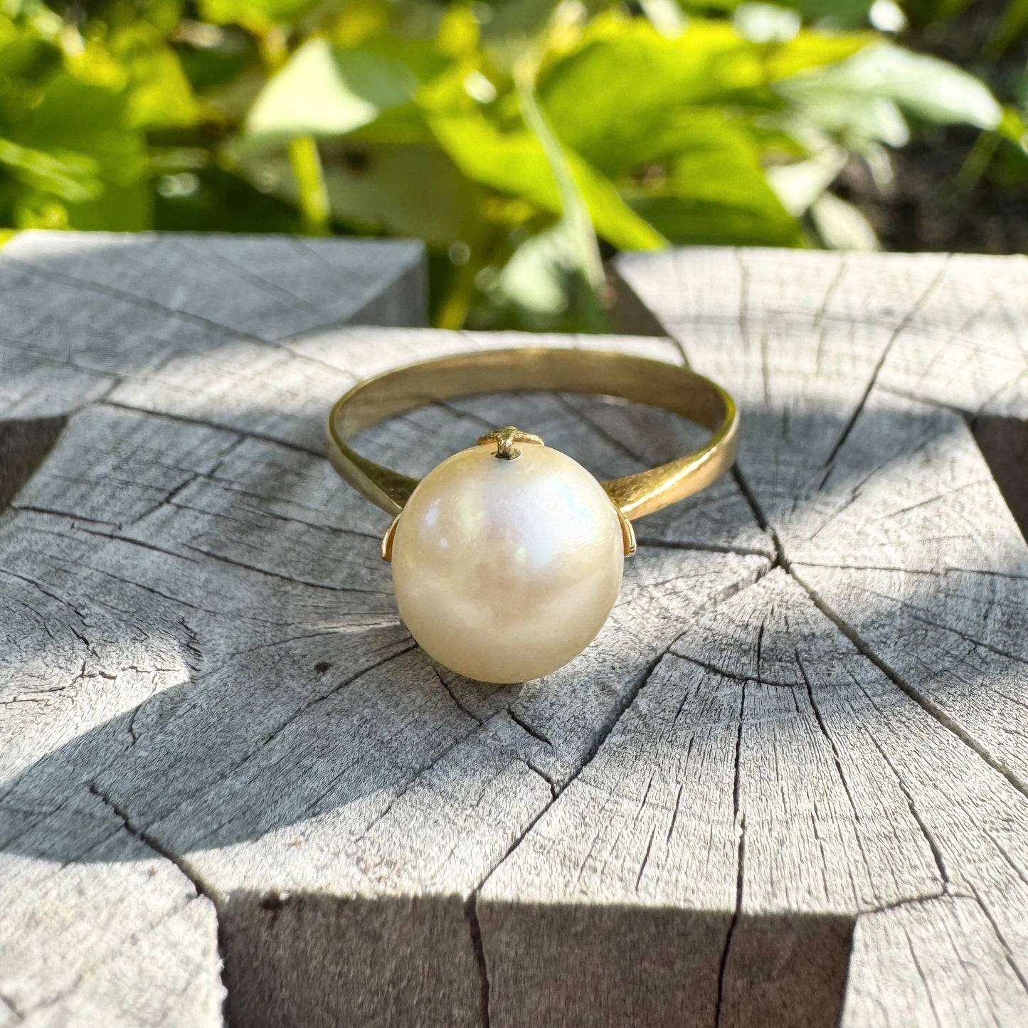 Vintage French 18ct yellow gold pearl ring