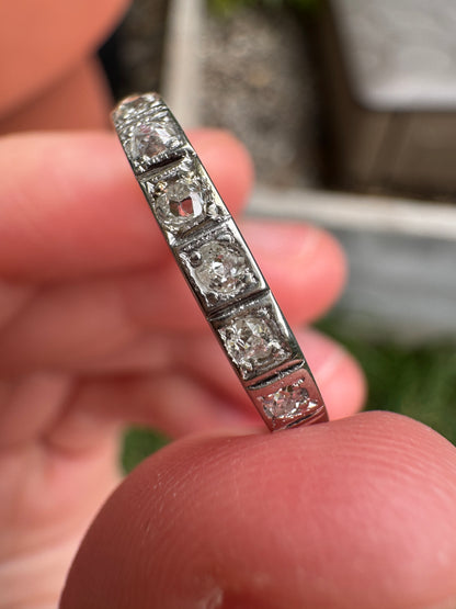 Antique 18ct gold old cut diamond half eternity ring