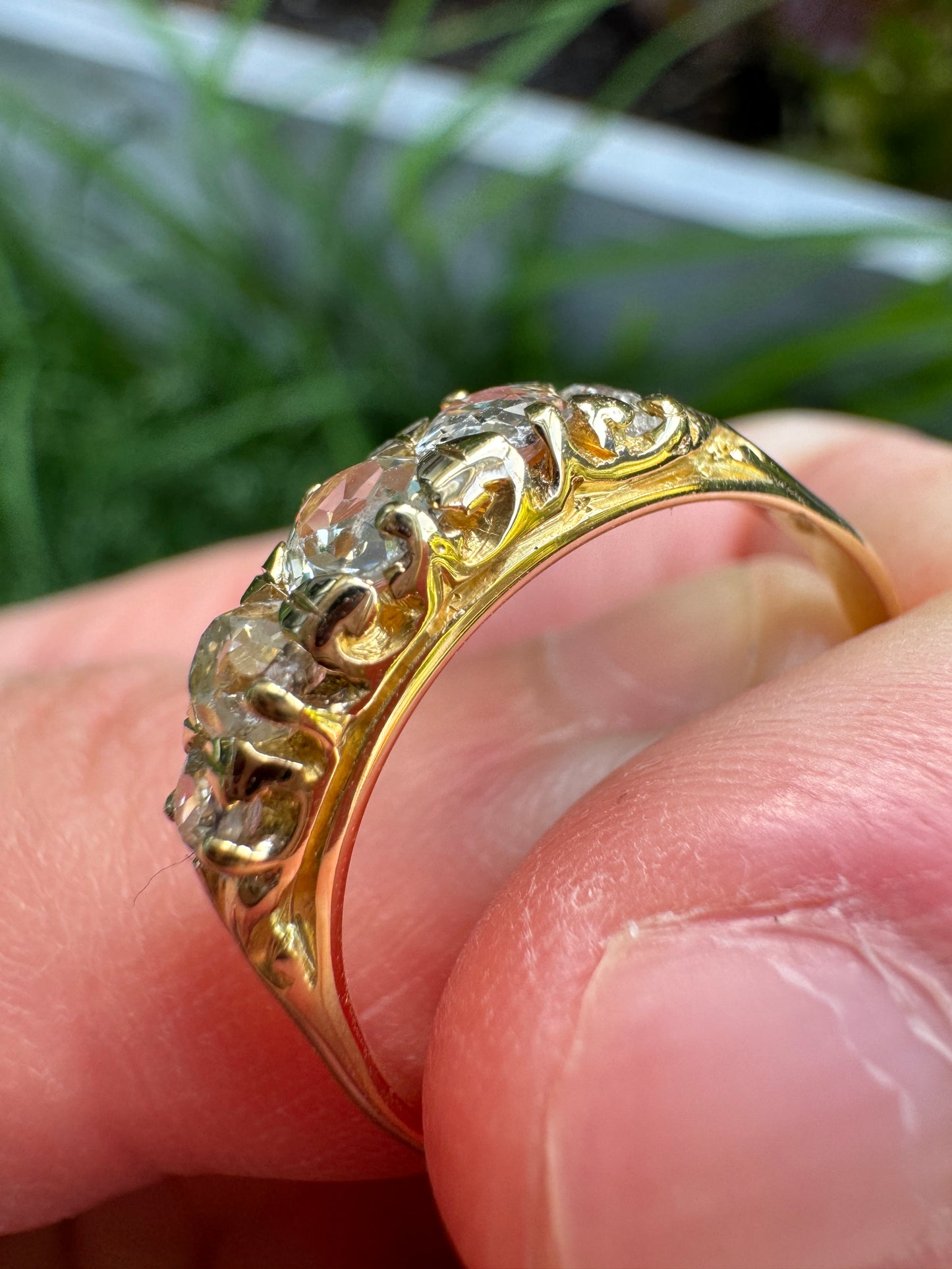 Vintage 14ct yellow gold five stone 0.7ct TCW old mine cut diamond ring