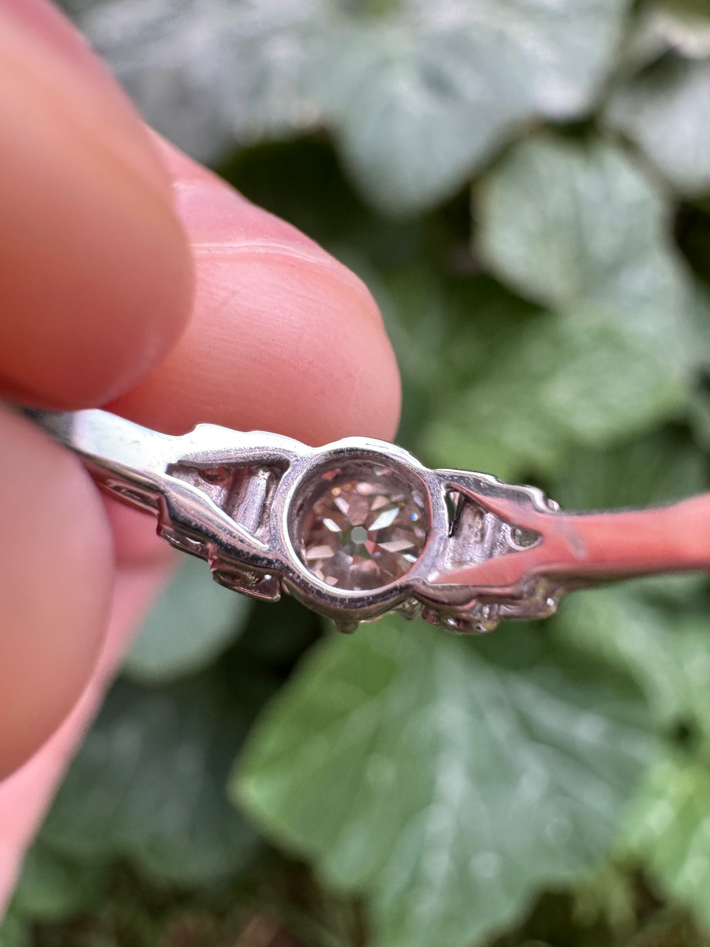 Antique 18ct white gold 0.44ct old mine cut diamond and 0.18ct TCW old single cut diamond ring
