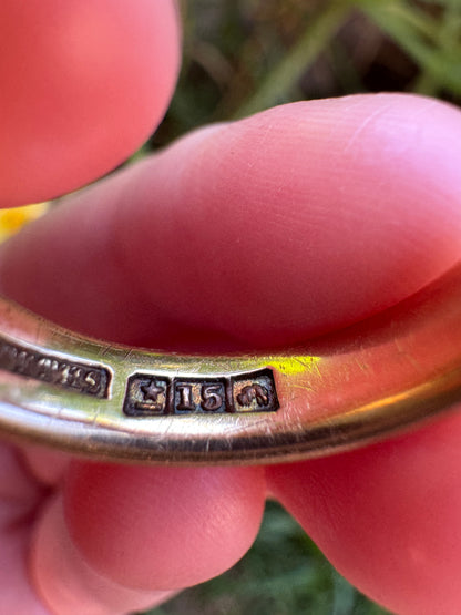 Antique Australian 15ct yellow gold band, 4.5mm wide