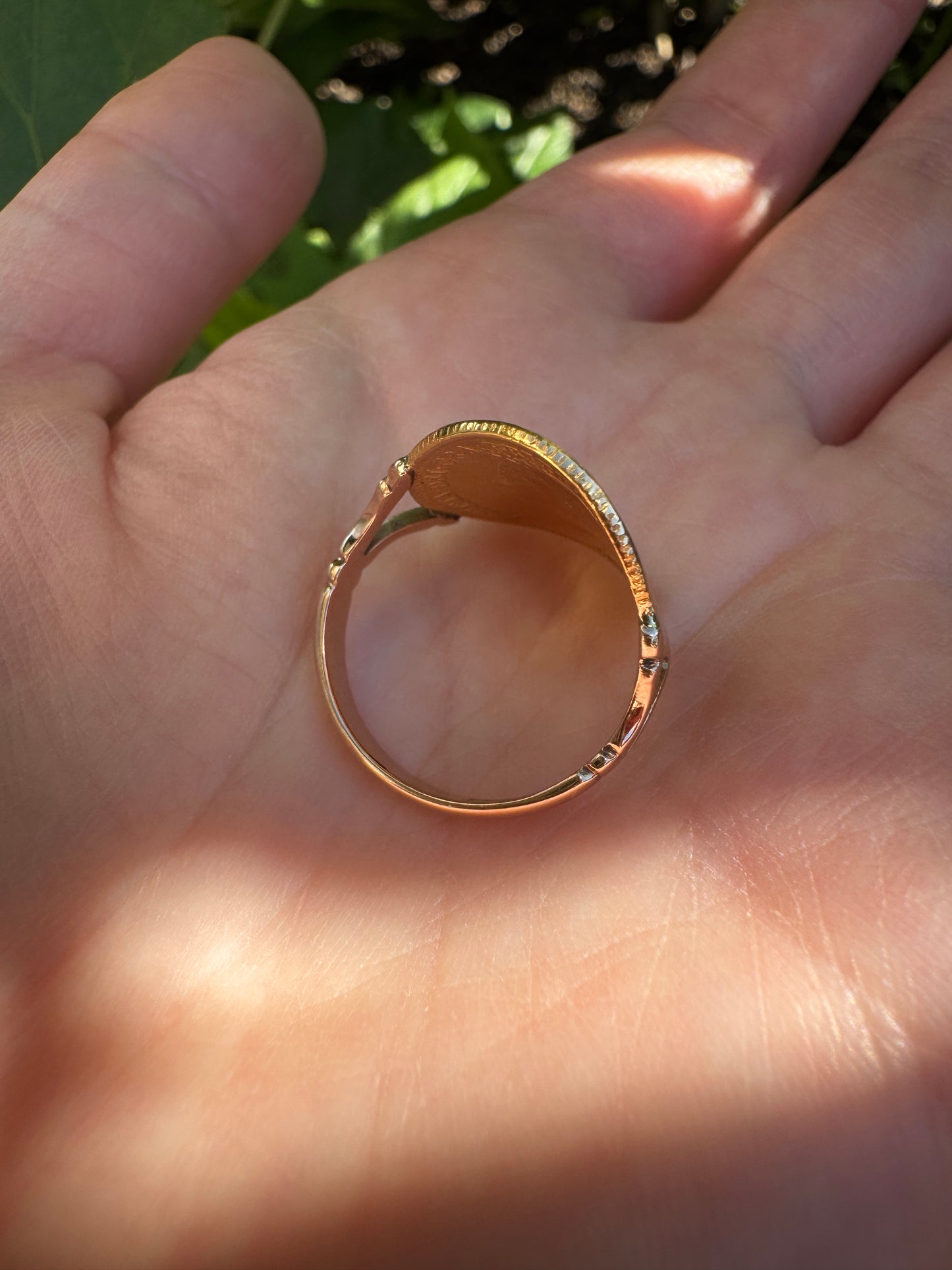 Antique 22ct yellow gold half sovereign ring on vintage 9ct yellow gold band