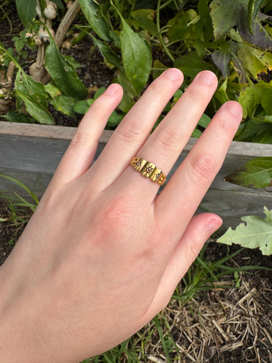 Antique Edwardian English 18ct gold rose cut diamond gypsy ring