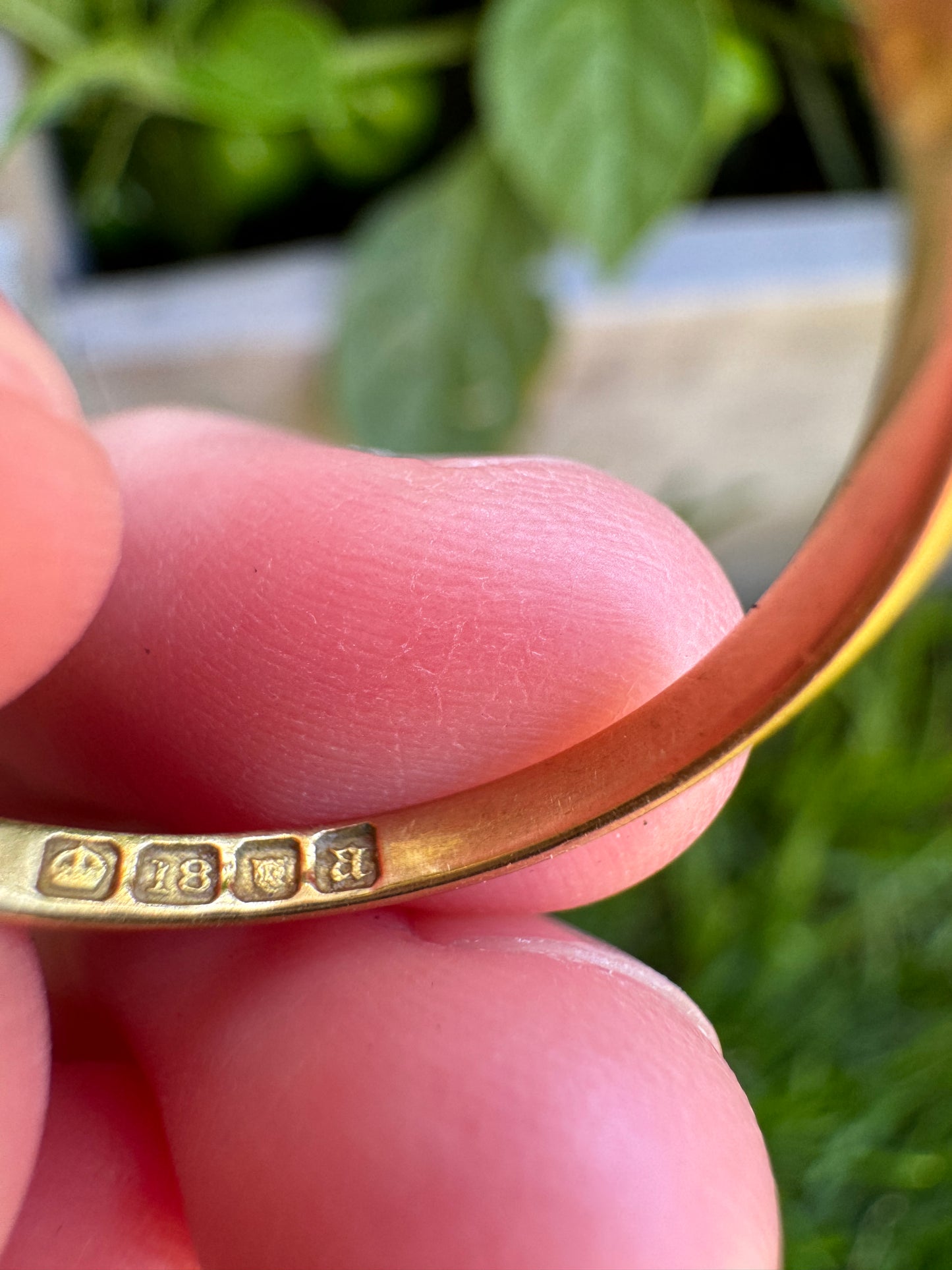 Antique 18ct yellow gold five stone 0.45ct TCW old mine cut diamond ring