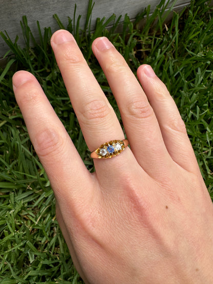 Vintage 18ct yellow gold old cut sapphire and old mine cut diamond belcher ring