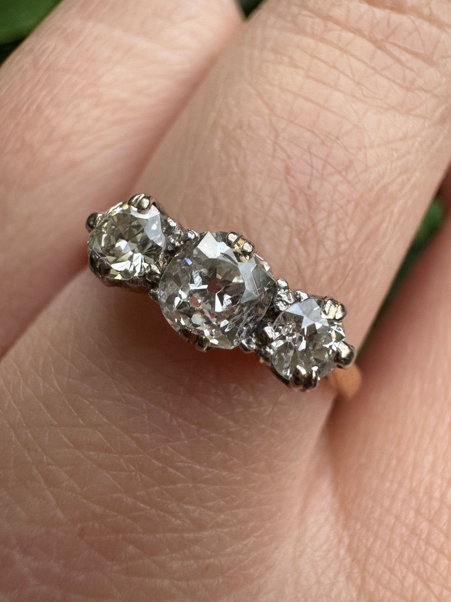 Vintage English 18ct yellow gold three stone 0.86ct TCW old mine cut diamond ring