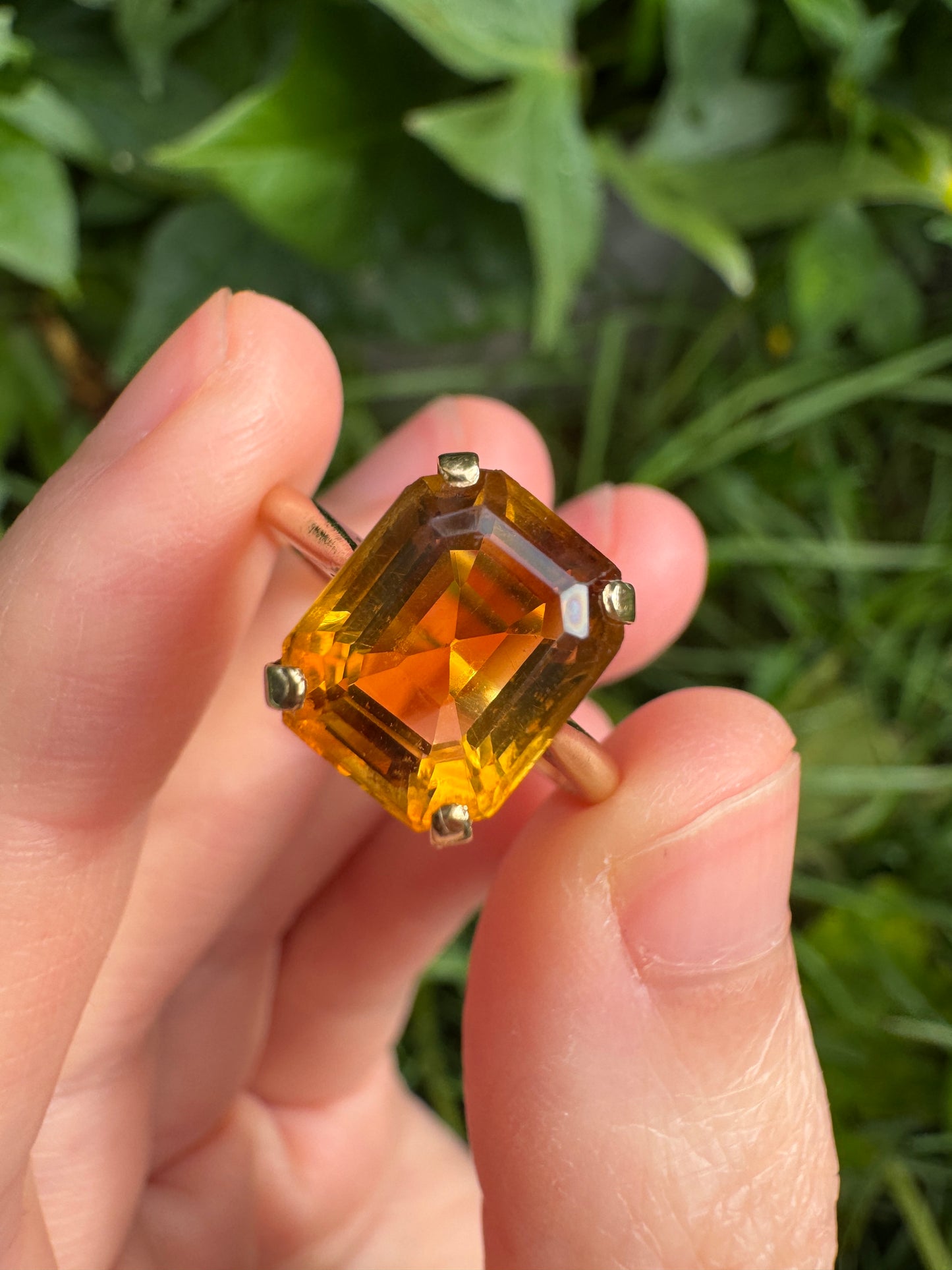 Vintage 14ct yellow gold 3.85ct faceted citrine ring