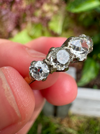 Vintage 18ct yellow gold five stone 1.5ct TCW old mine cut diamond ring