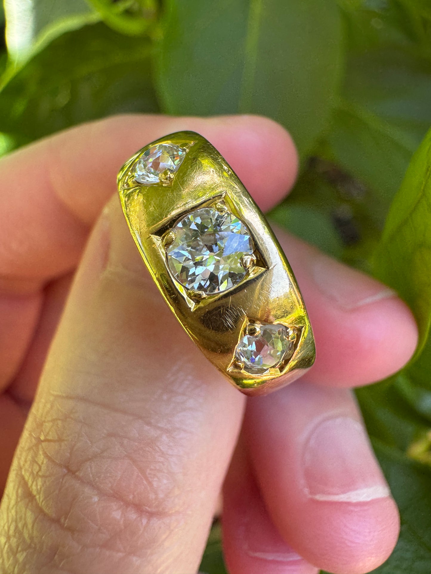 Vintage 18ct yellow gold three stone 0.7ct TCW old European cut and old mine cut diamond gypsy ring