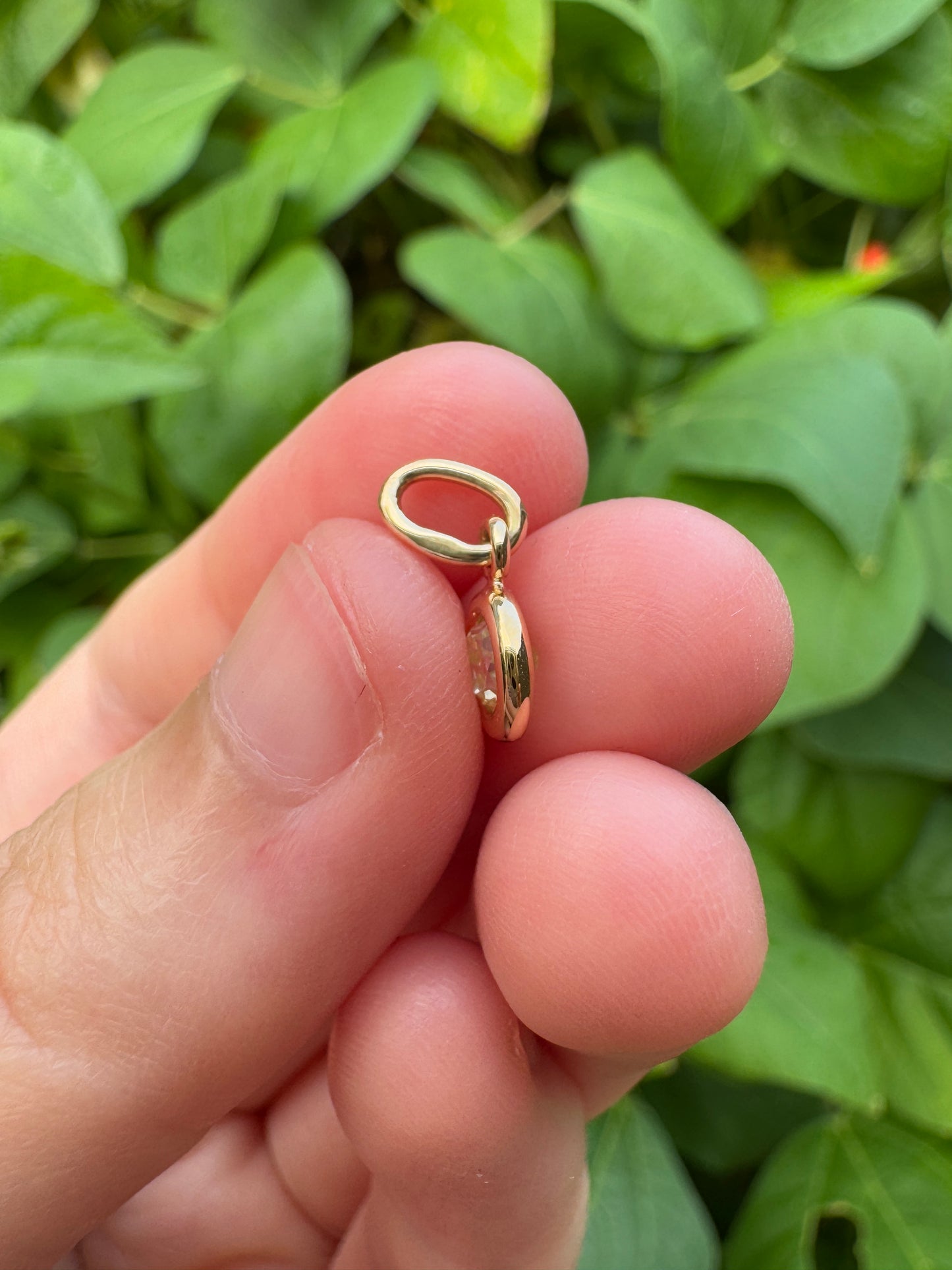 Custom 9ct yellow gold 0.34ct old mine cut diamond bezel set pendant (I1, K)