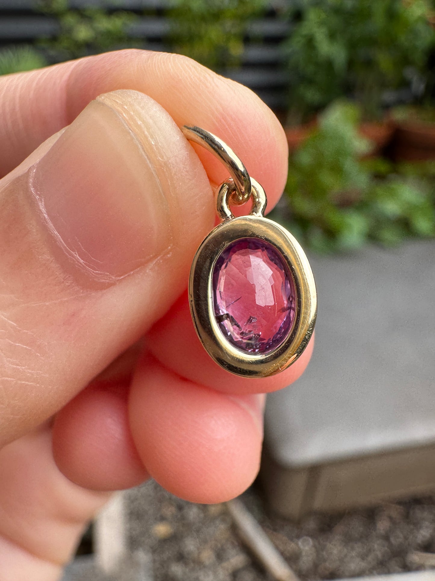 Custom handmade 9ct yellow gold 0.98ct natural purple sapphire bezel set pendant