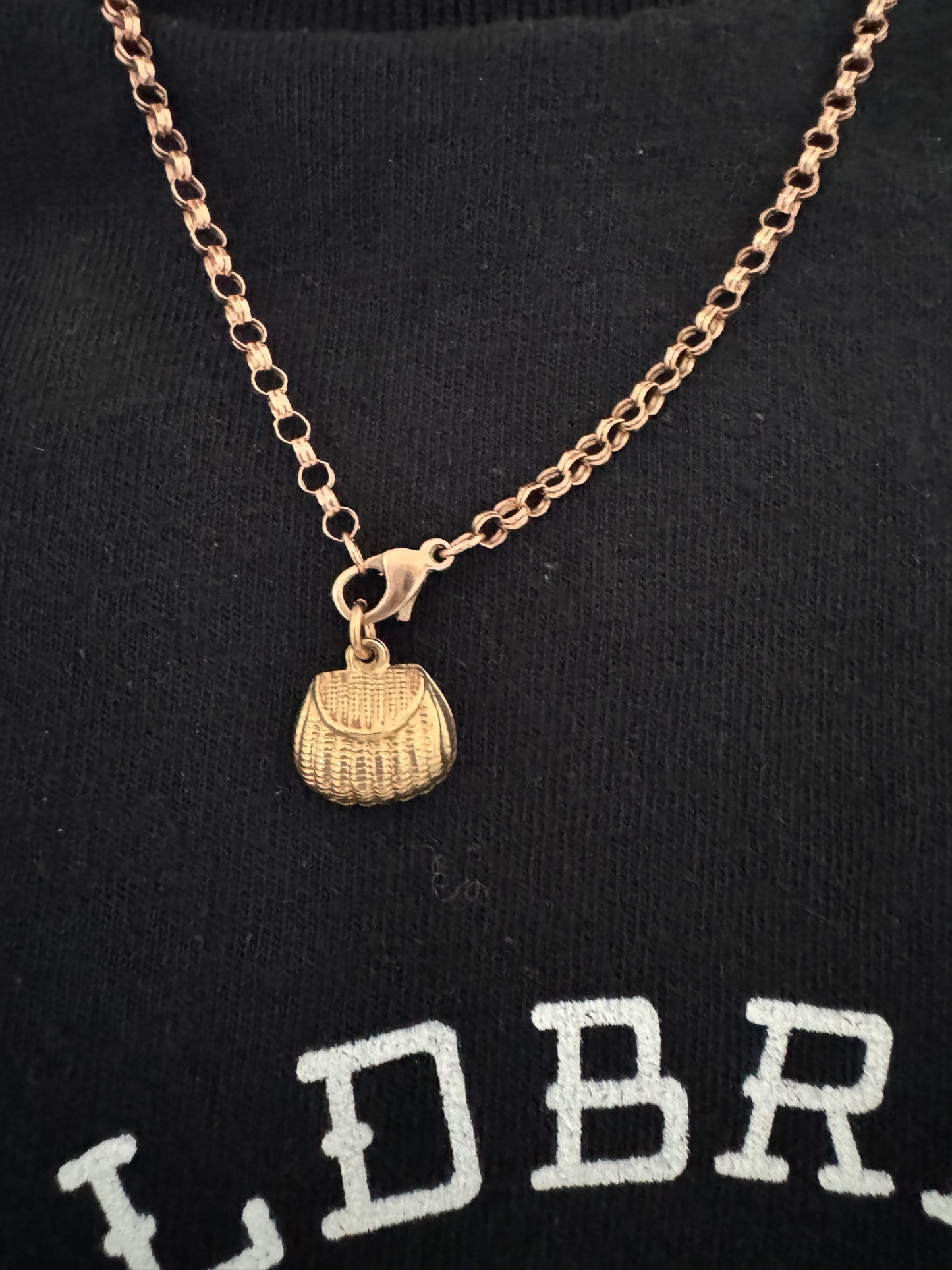 Vintage 9ct yellow gold handbag/purse charm