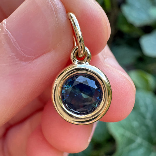 Custom handmade recycled 9ct yellow gold 0.95ct natural Australian parti sapphire bezel set pendant