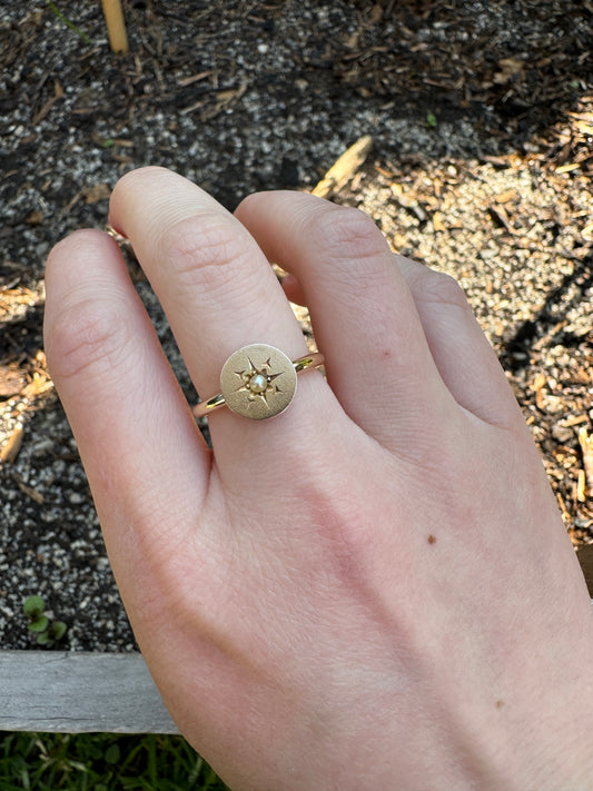 Custom 9ct yellow gold starset pearl stickpin conversion ring