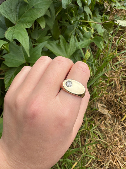 Vintage 9ct yellow gold 0.66ct old mine cut diamond signet ring