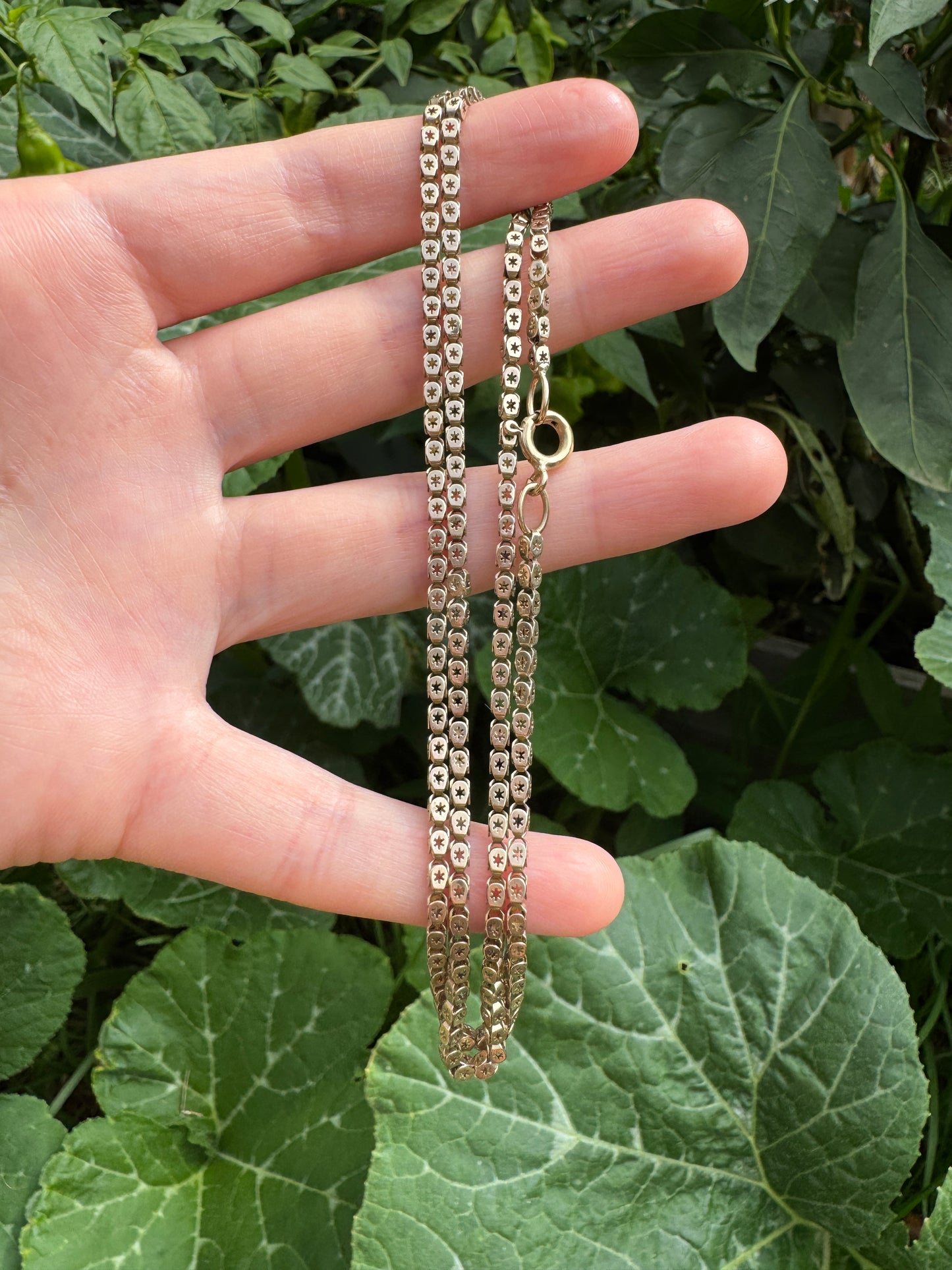 Vintage gold star pierced chain, 52cm / 20.47 inches long