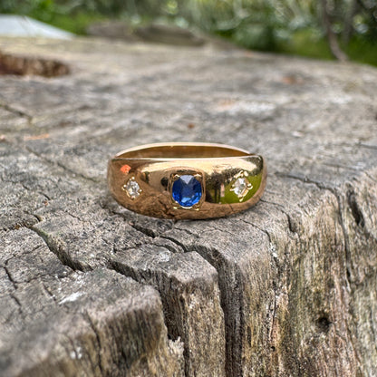 Vintage 18ct yellow gold old cut natural sapphire and old mine cut diamond gypsy ring