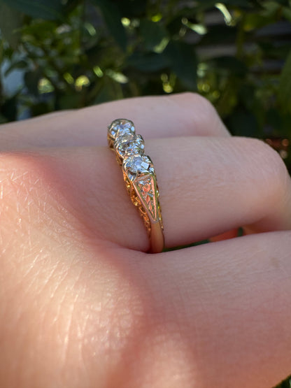 Vintage 18ct yellow gold three stone 0.3ct TCW old mine cut diamond ring