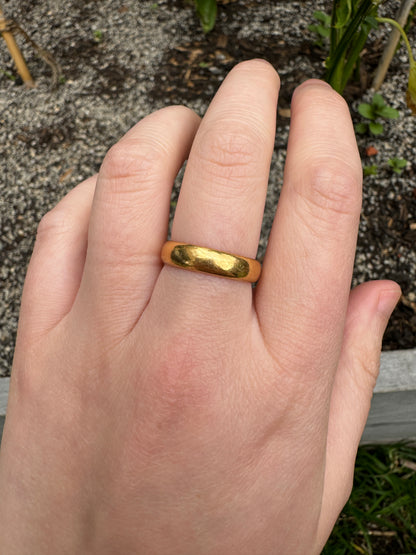 Vintage 22ct yellow gold band, 4mm wide