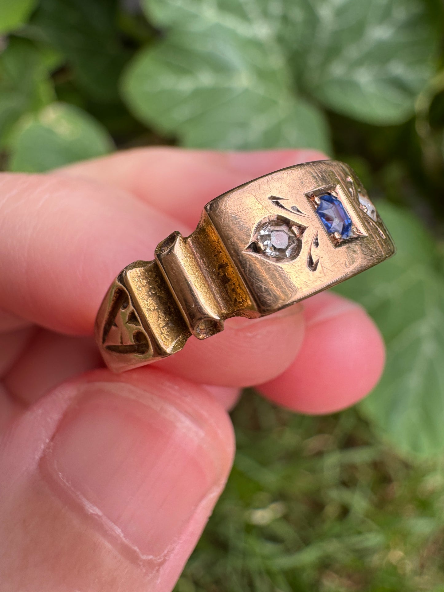 Antique Australian 15ct rosy yellow gold natural sapphire and old single cut diamond gypsy ring