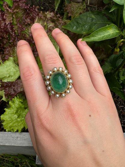 Vintage French 18ct yellow gold sugarloaf emerald cabochon and pearl ring