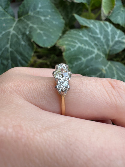 Antique 18ct yellow gold three stone 1.56ct TCW old mine cut diamond ring