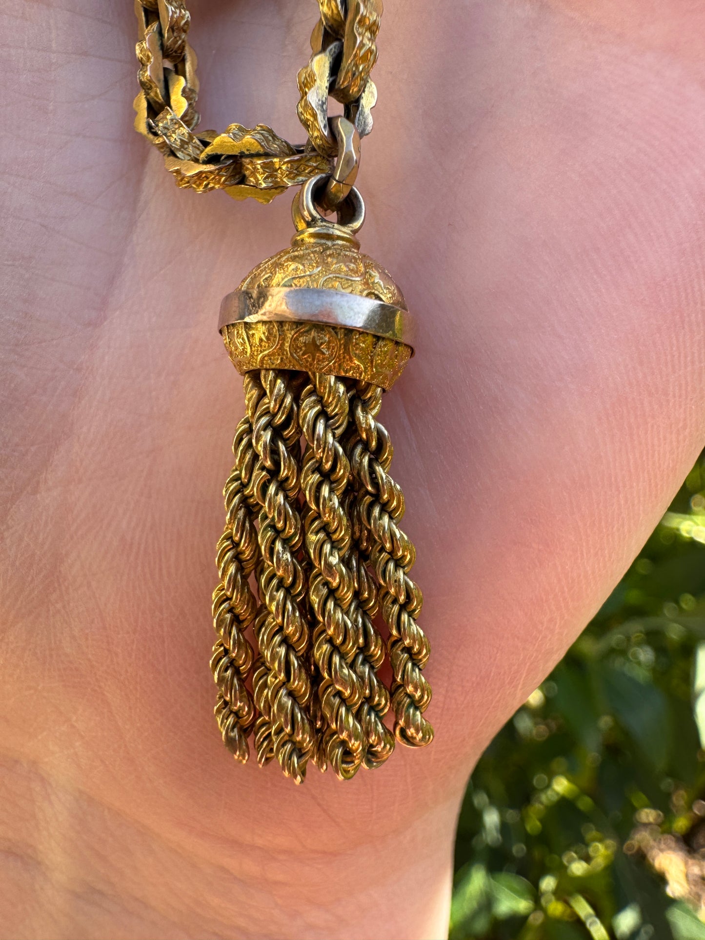 Antique 9ct gold book chain necklace with tassel, 43.5cm / 17.13 inches long