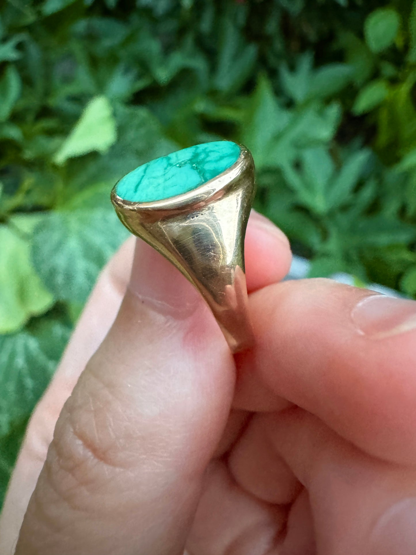 Antique Australian 9ct rosy yellow gold turquoise signet ring