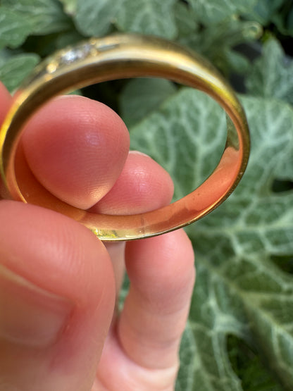 Vintage 18ct yellow gold transitional cut diamond starset gypsy ring