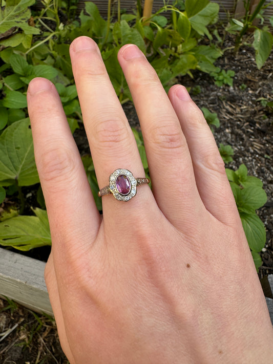 Vintage 18ct yellow gold 0.55ct pink sapphire and single cut diamond cluster ring