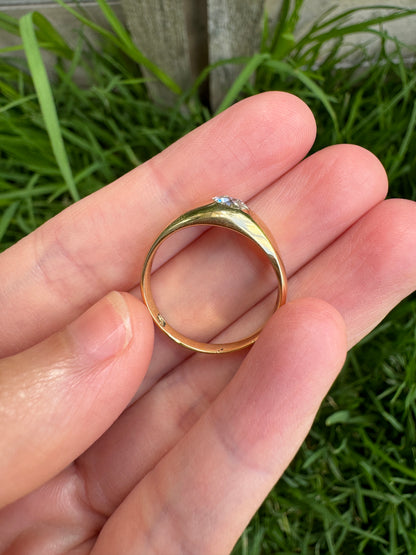 Vintage 18ct yellow gold 0.5ct old mine cut diamond gypsy ring