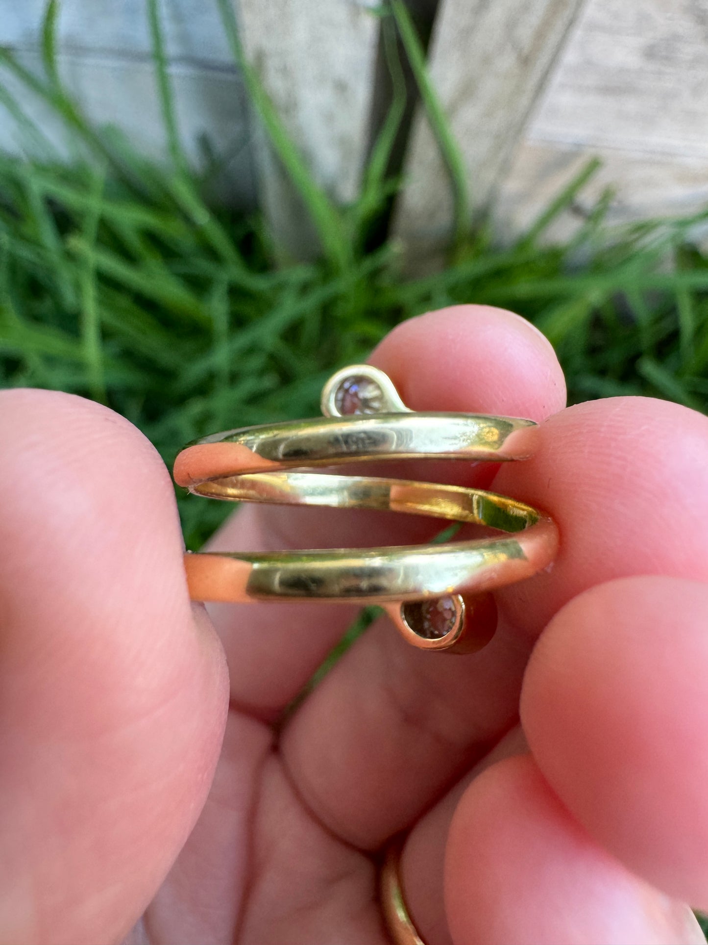 Vintage 18ct yellow gold 0.5ct TCW old mine cut diamond spiral ring