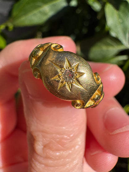 Antique 18ct yellow gold old mine cut diamond starset gypsy ring