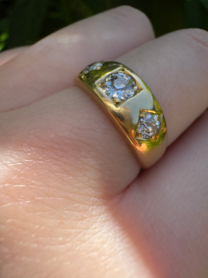 Vintage 18ct yellow gold three stone 0.7ct TCW old European cut and old mine cut diamond gypsy ring