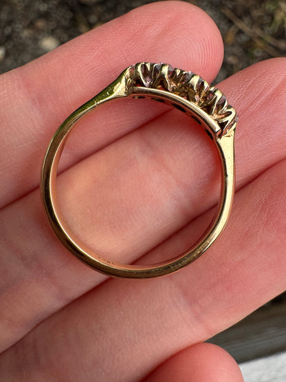 Vintage 18ct yellow gold five stone 0.28ct TCW old mine cut diamond ring