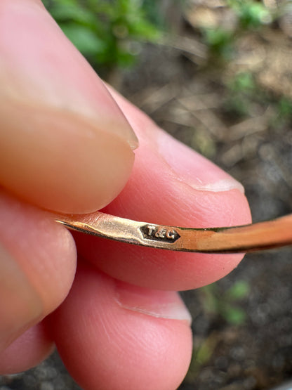 Antique English 9ct rosy yellow gold turquoise cabochon ring