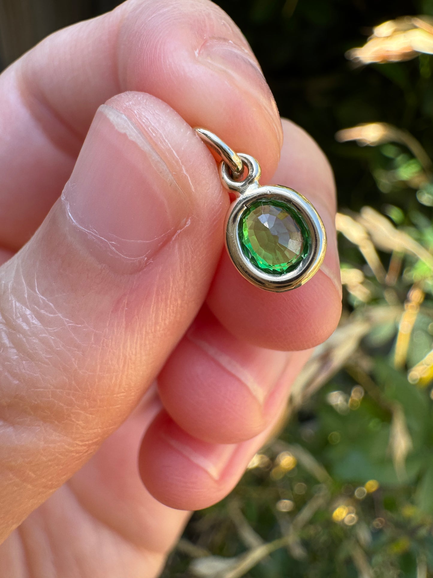 Custom handmade 9ct yellow gold 0.47ct tsavorite garnet bezel set pendant