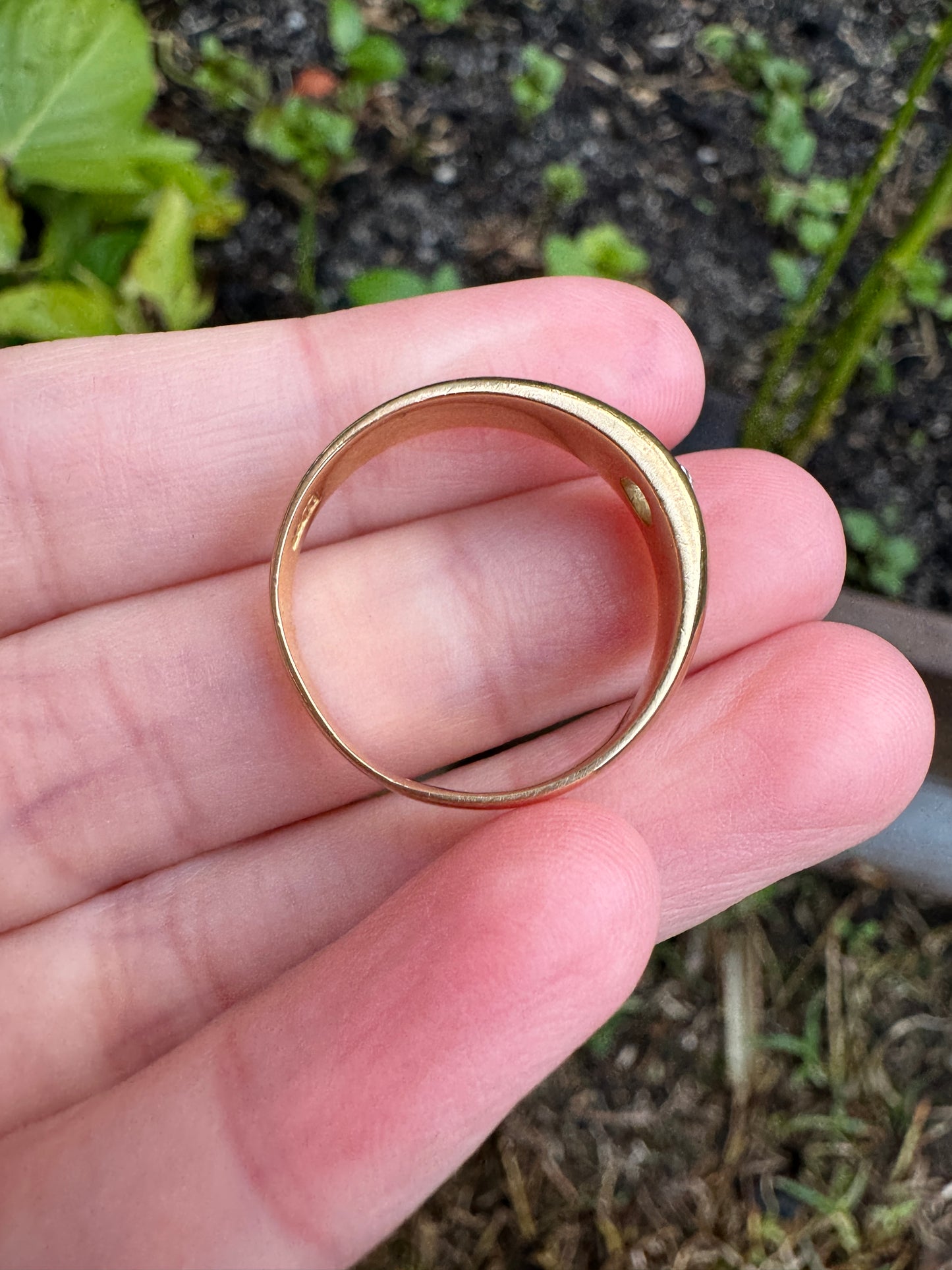 Vintage 18ct yellow gold 0.2ct old mine cut diamond gypsy ring
