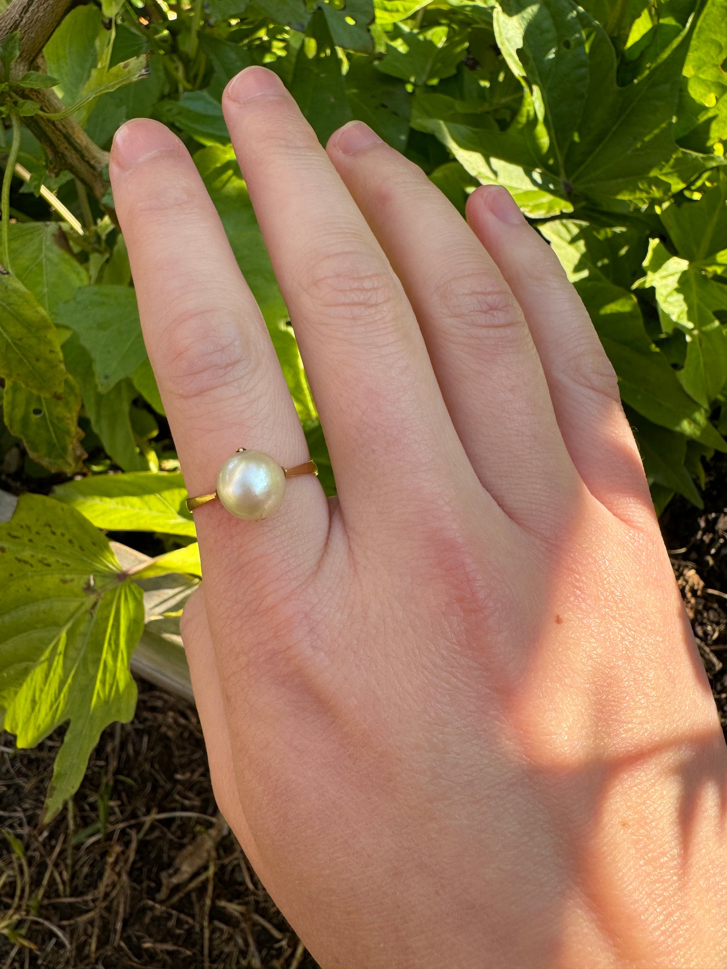 Vintage French 18ct yellow gold pearl ring