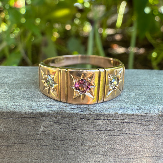 Antique Victorian 9ct rosy yellow gold three stone 0.13ct TCW old mine cut diamond and garnet starset gypsy ring