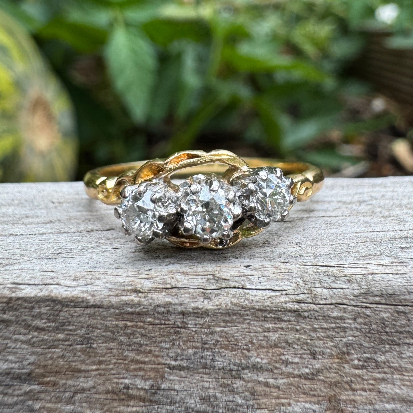 Vintage 18ct yellow gold three stone 0.5ct TCW old European cut diamond crossover ring