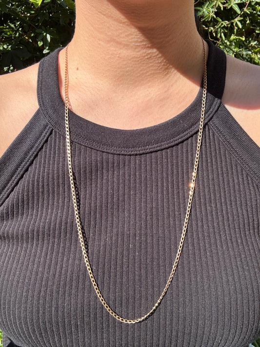 Vintage Italian 9ct yellow gold flat curb link chain, 70cm / 27.6 inches long