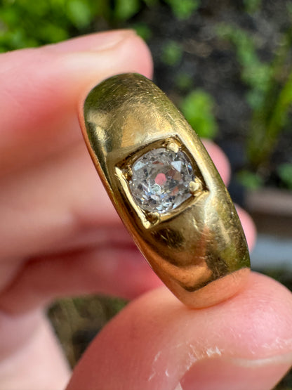 Vintage 18ct yellow gold 0.2ct old mine cut diamond gypsy ring
