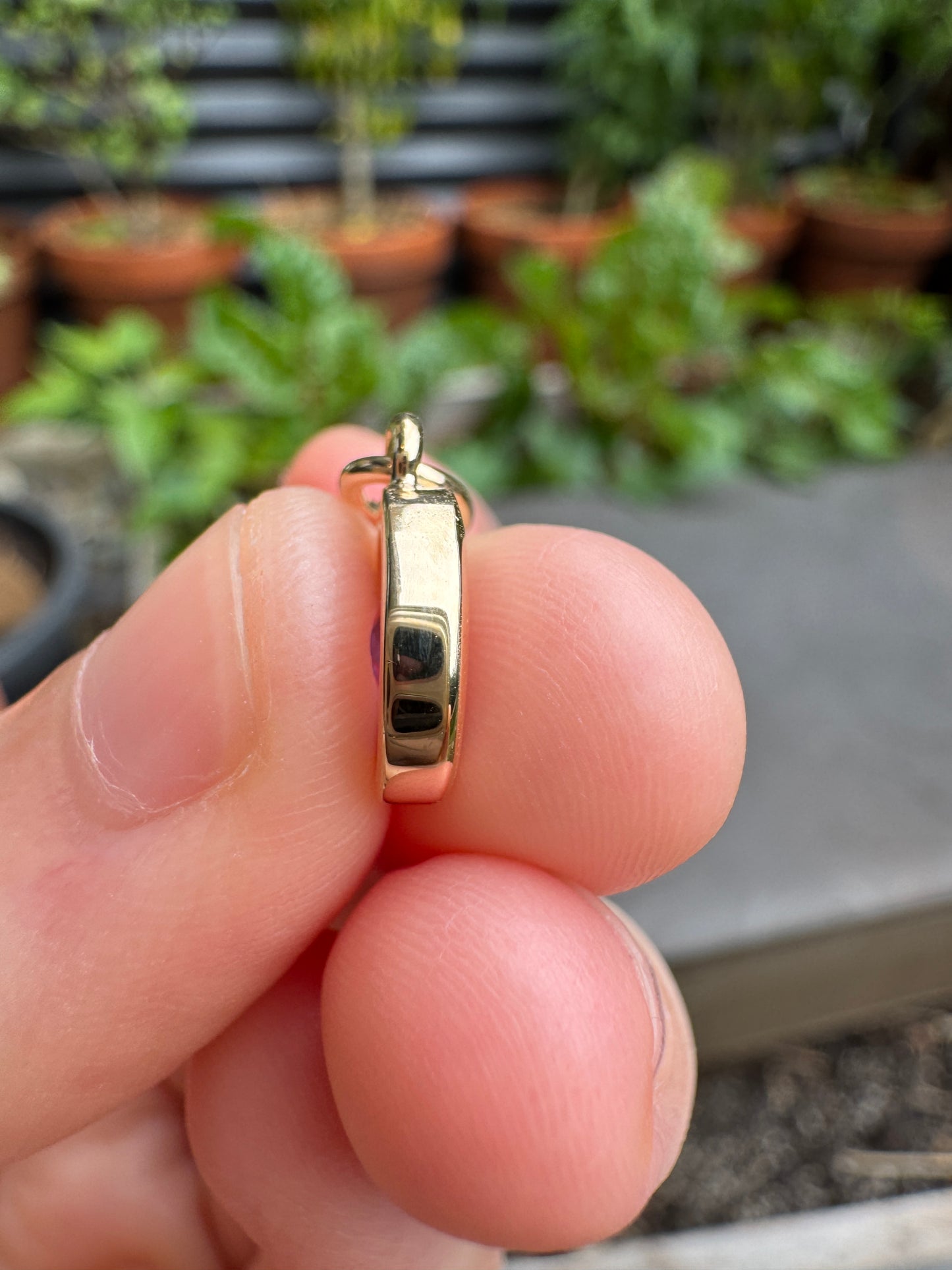 Custom handmade 9ct yellow gold 0.98ct natural purple sapphire bezel set pendant