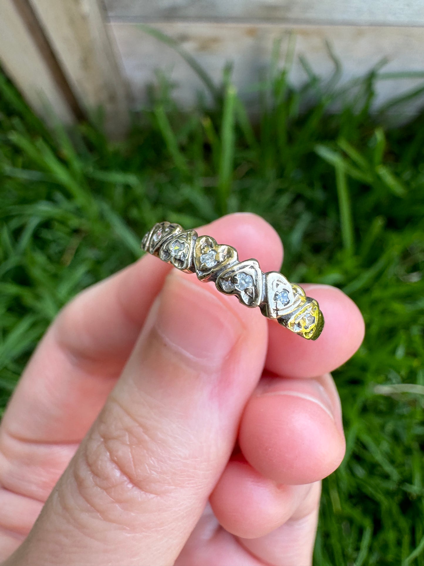 Vintage 9ct yellow gold diamond heart half hoop ring