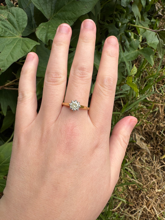 Vintage 18ct yellow gold 0.37ct transitional cut diamond solitaire ring