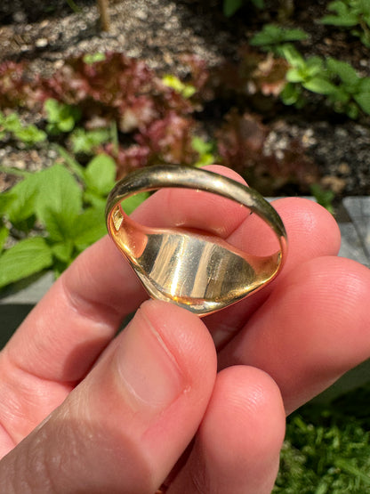Antique Australian 15ct yellow gold engraved enamel signet ring