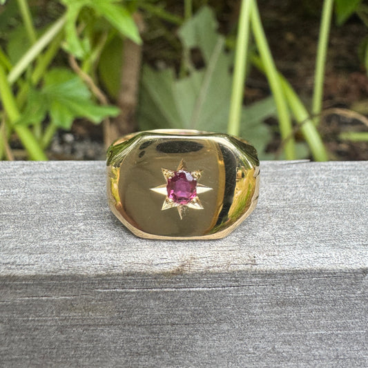 Vintage 9ct yellow gold 0.17ct natural ruby starset signet ring